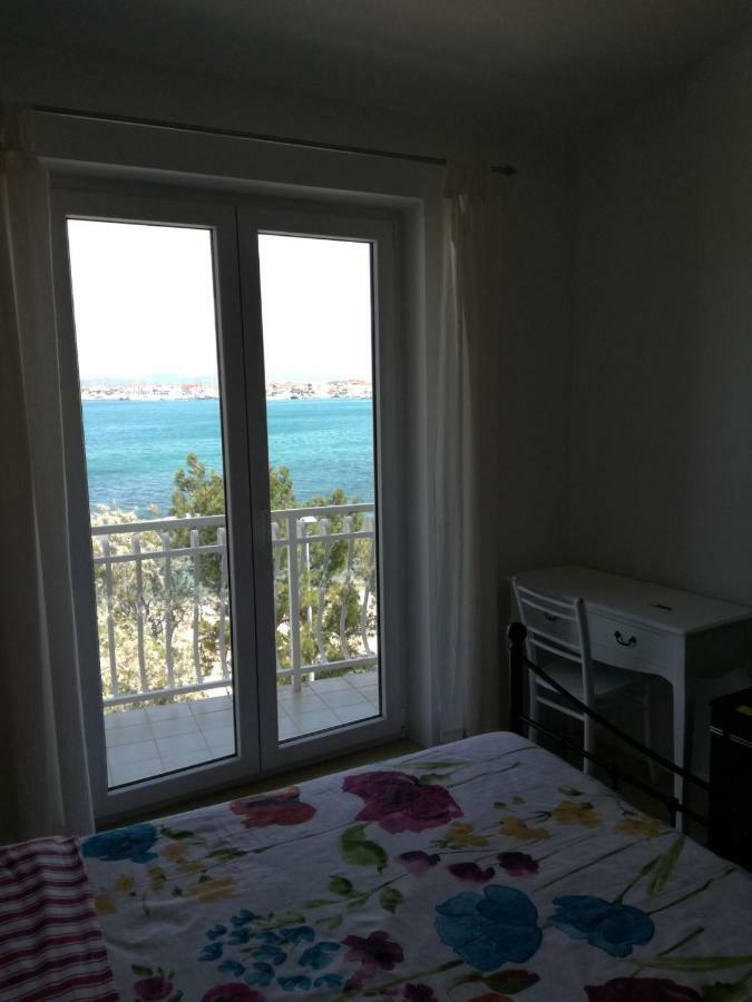Apartman Klara Murter Exterior foto